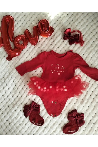 FloresDeCarnaval Velvet Ruby Baby Set – Bow Socks & Headband for Babies (6–12 Months)