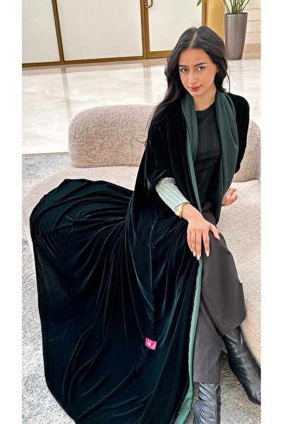 AYA MWT527 - Olive-colored abaya with stretch sleeves