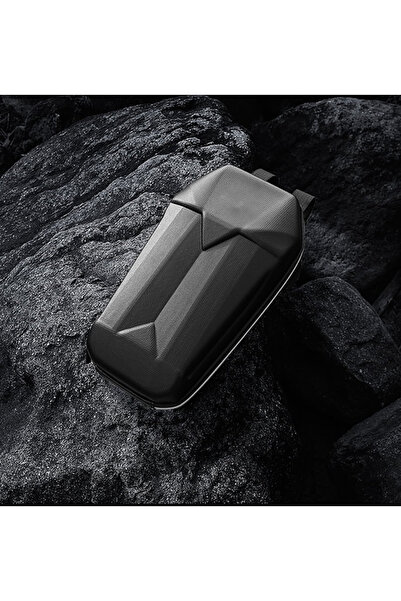 zola Handlebar bag for /bicycles/scooters, velcro fastening, 1 compartment, 4 pockets, reflective