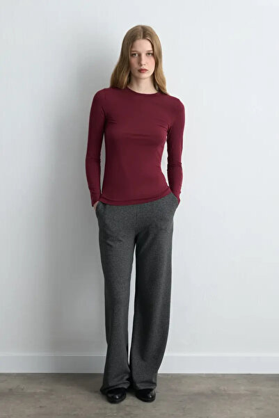 Gusto Crew Neck Cashmere Blouse - Burgundy