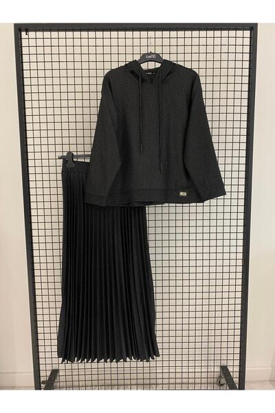 Armine TREND New Season Hooded Patterned Sweatshirt and Pleated Skirt with Elastic Waist Top and Bottom Set