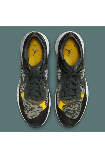 JORDAN Women's sports shoes