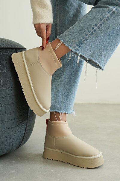 MODAADAM Women's Royal Stretch Short Boots - Skin Leather