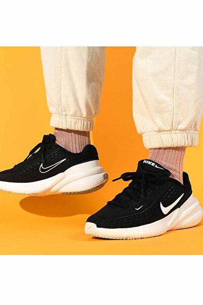 Nike Uplift Sc Black Red Men's Walking and Running Shoes