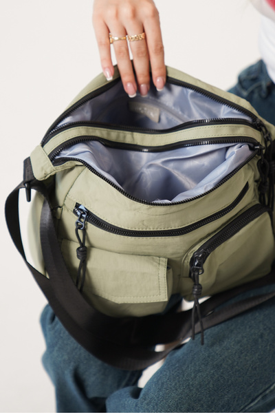 Solo Bag Women's Multi-Compartment Waterproof Crinkle Casual Crossbody Bag