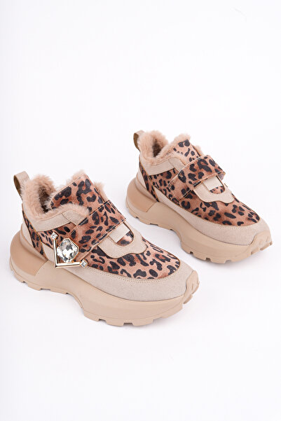 Madam Tarz Prs-181 Velcro Buckle Detailed Sports