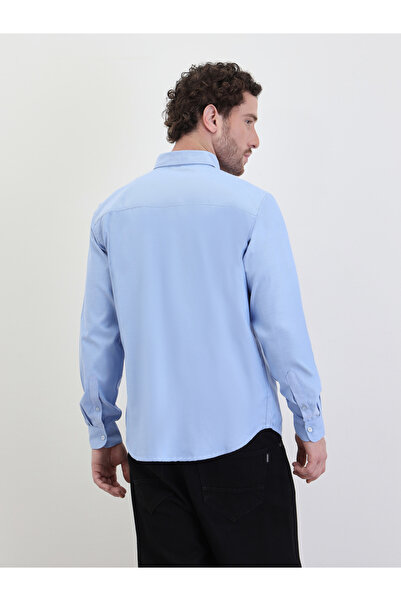 Styli Solid Oxford Regular Fit Spread Collar Shirt