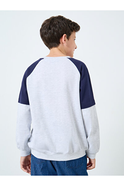 Styli Teens Drop Shoulder Color Block Sweatshirt