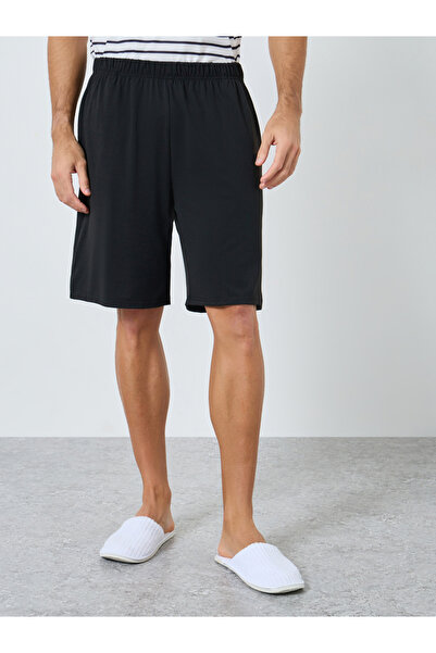 Styli Men Oversized Striped T-Shirt and Shorts Pyjama Set