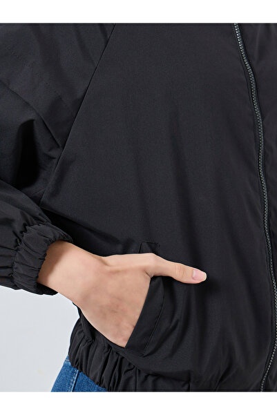 Styli Black Regular Fit Lightweight Jacket
