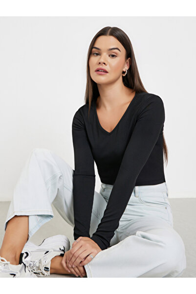 Styli Black Long Sleeve Knit Top