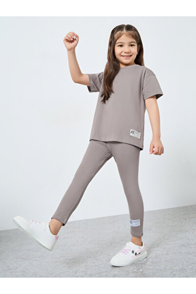 Styli Solid Oversized T-Shirt and Leggings Set