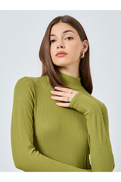 Styli Green Ribbed Knit High Neck Top