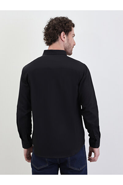 Styli Solid Oxford Regular Fit Spread Collar Shirt