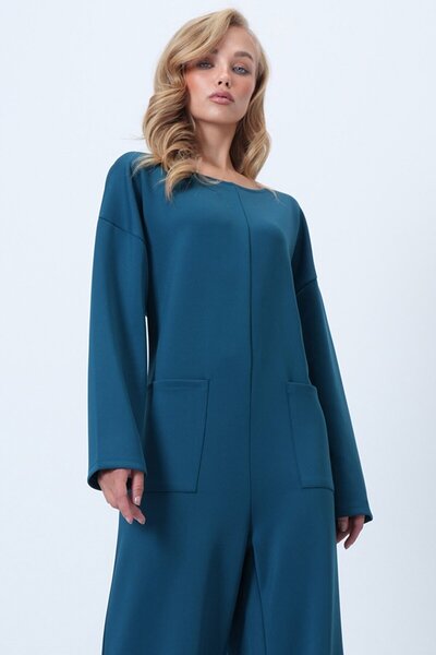 VAGGON Crew Neck Zippered Comfortable Cut Jumpsuit