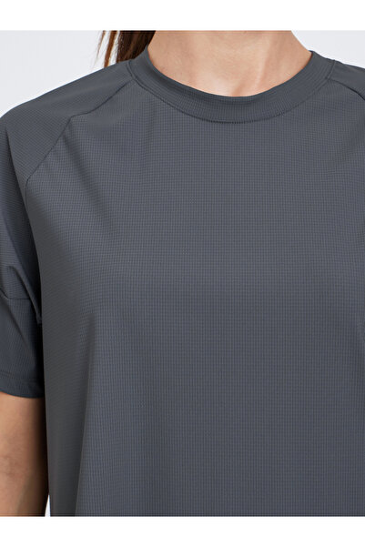 Styli Textured Side Slit Short Sleeves Top