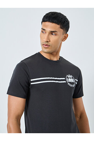 Styli Black Graphic Print Crew Neck T-Shirt
