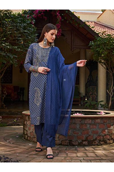 Sassafras By Styli Navy Blue Floral Kurta with Pencil Pants and Dupatta Set