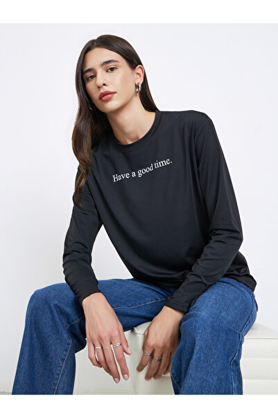 Styli Women Black Slogan Print Oversized T-Shirt