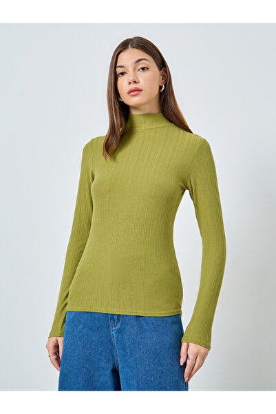 Styli Green Ribbed Knit High Neck Top