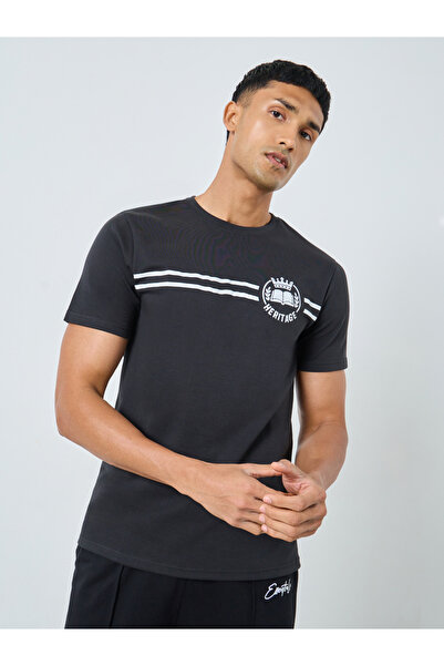 Styli Black Graphic Print Crew Neck T-Shirt