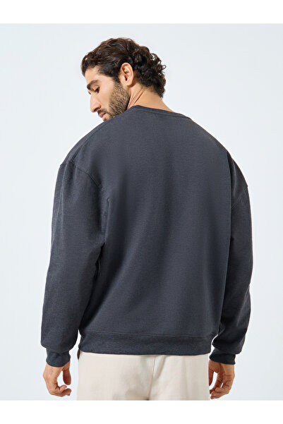 Styli Men Charcoal Embroidered Oversized Sweatshirt