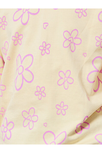 Styli Girls Cream Floral Print Sweatshirt