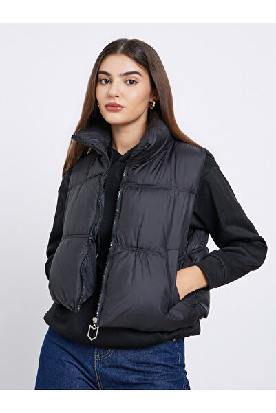Styli Black Regular Fit Crop Padded Jacket