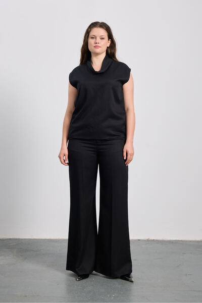 LUOKK LORRIE Düz Kesim Yüksek Bel Pantolon Siyah