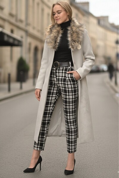 Toridas Yakası Kürklü Kaşe Kadın Kaban