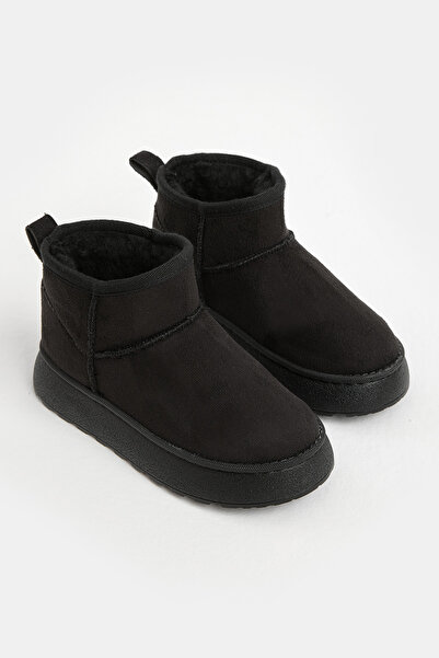 Tonny Black Children's Unisex Black Thick Poly Sole Casual Boots with Fur Inside and Suede Look