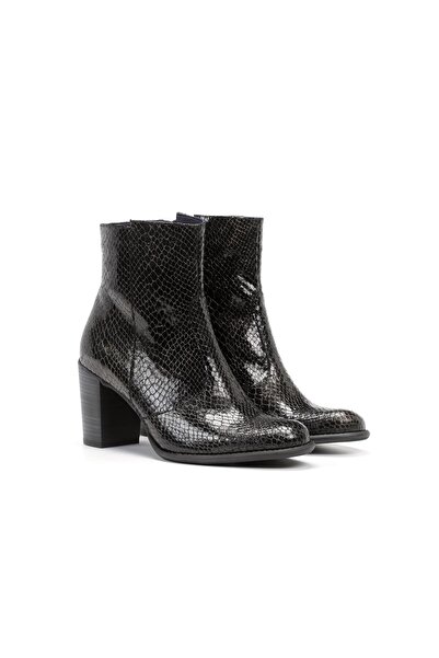 Dorking By Fluchos Ghete Alexa din piele lucioasă – Dorking
