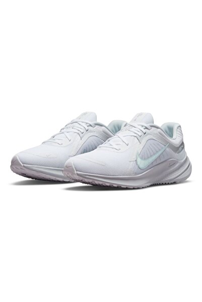 Nike Quest 5
