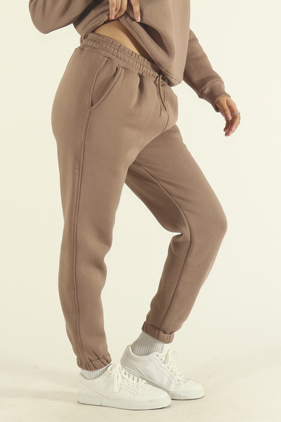 INFLUYENTE Women's Winter Cotton Puff Fabric Crew Neck Jogger Tracksuit Set