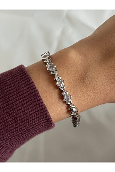 yeknova سوار نسائي من شوبينغ بلون فضي، تصميم بقلاوة مع تفاصيل من حجر الزركون،...