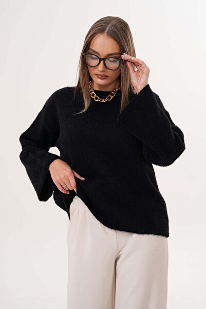 Laressi Crew Neck Bearded Plain Knit Sweater