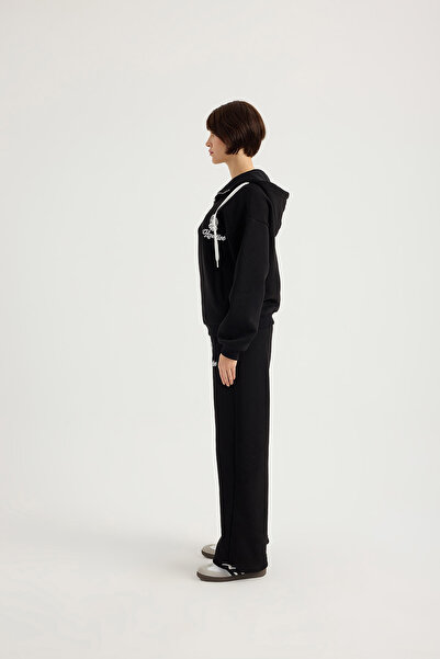 SEVİLEN Hooded Tracksuit Set with Assertive Print and Zipper Detail