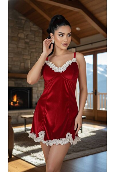 Feruzdesign Amélie Vintage Red Velvet Nightgown