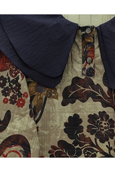 Modamorfo Apron Collar Half Buttoned Slit Quilted Tunic -Beige