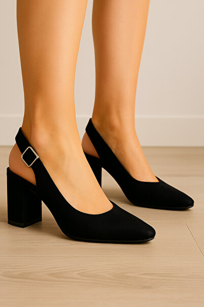 Venardi Prong Oval Toe Heels