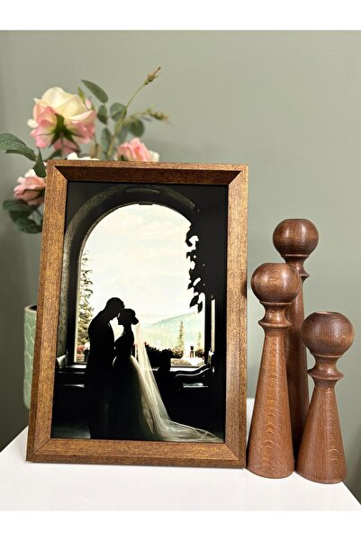 Lavinia Center Dekoratif Camlı, Ahşap Çerçeve ve Fotoğraf Dahil (21x30)