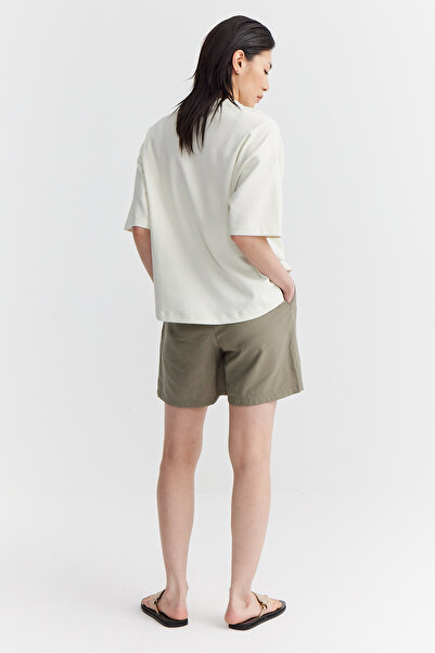 PAULMARK Women's Pleated Detailed Shorts