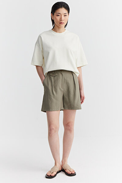 PAULMARK Women's Pleated Detailed Shorts