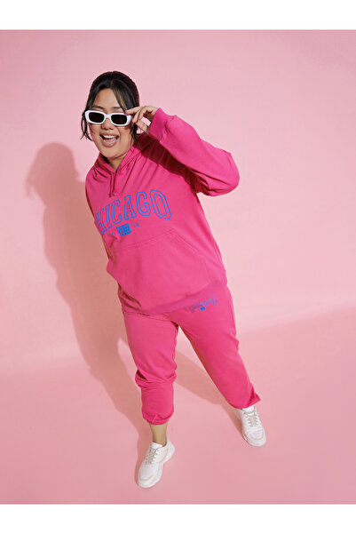 Sassafras By Styli Plus Size Pink Chicago Print Jogger