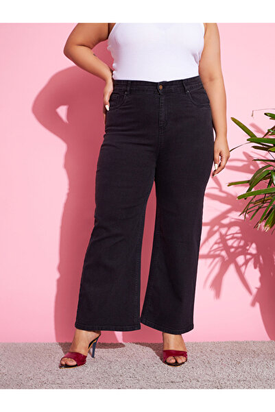 Sassafras By Styli Plus Size Black High Rise Flared Jeans