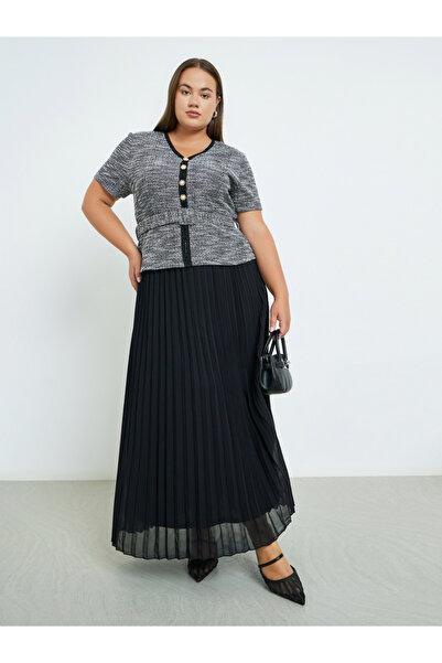Styli Plus Size Pleated A-Line Maxi Dresses