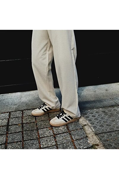 adidas SAMBA OG SHOESClassic athletic shoes, military-style training shoes, “T-toe shoes”