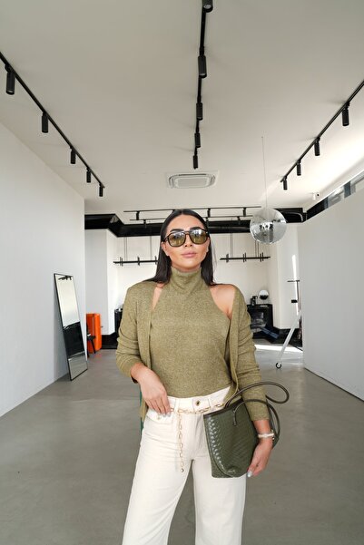 Özge Özgenç Self-Made Turtleneck Body Detailed Knitwear Cardigan