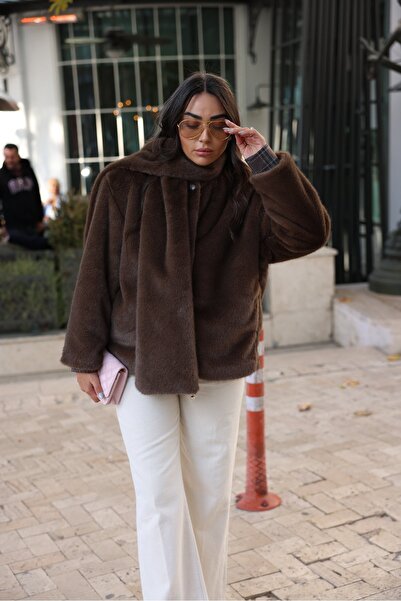 Özge Özgenç Self-Furled Fur Coat