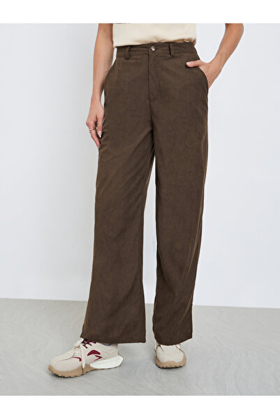 Styli Women Brown Solid Corduroy Wide Leg Pants